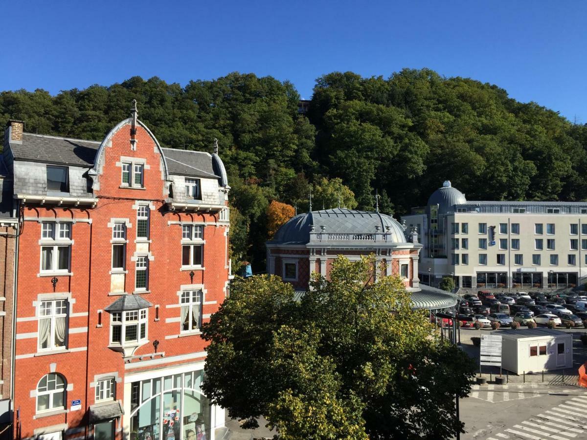 Aux Pieds Des Thermes Spa Exteriér fotografie